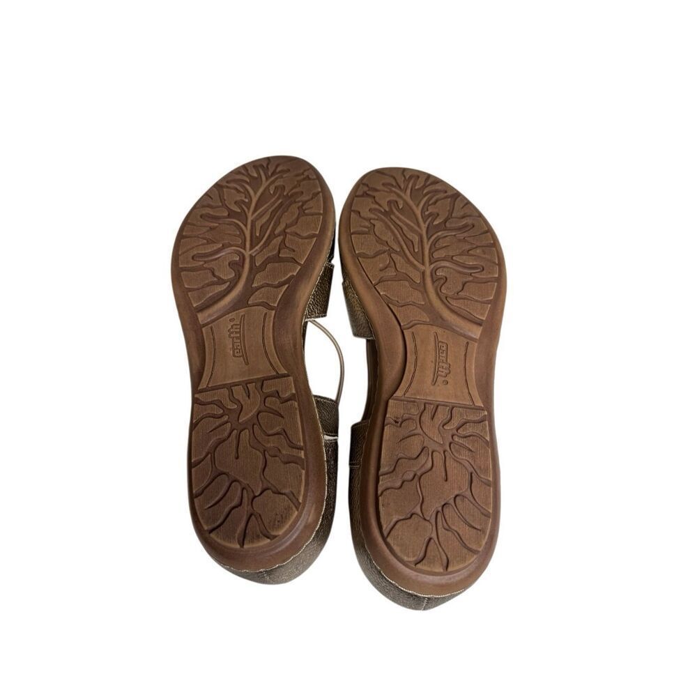 Earth aloha washed gold leather flat sandals size 9 wide width - Picture 5 of 10